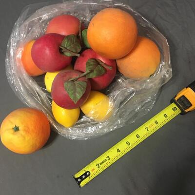 13 pieces lot fruit 