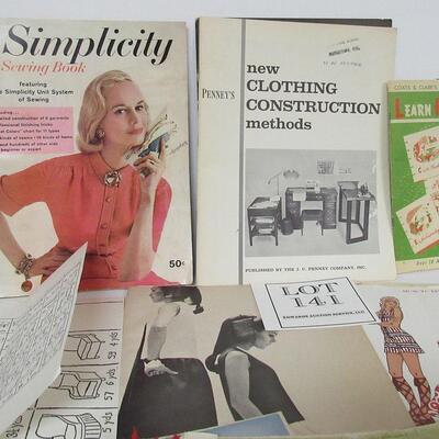 Large Lot of Patterns, Sewing Pamphlets and Magazines, Instruction Sheets, Etc, Sewing, Knitting, Upholstry