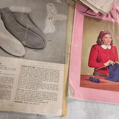 Large Lot of Patterns, Sewing Pamphlets and Magazines, Instruction Sheets, Etc, Sewing, Knitting, Upholstry