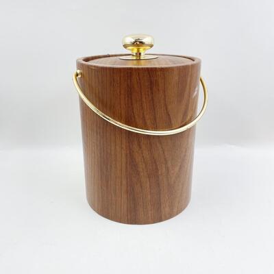 VINTAGE KRAFTWARE FAUX WOOD ICE BUCKET