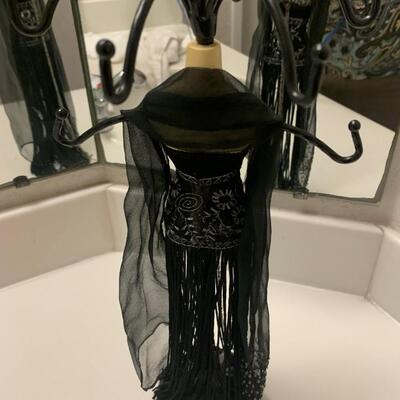 Lady Mannequin Torso Jewelry/Necklace Organizer