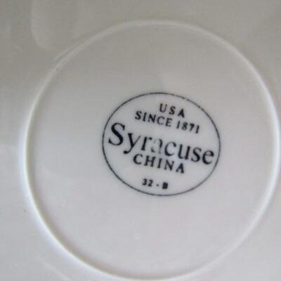 163 (Approx) Syracuse China Plates- 10 7/8