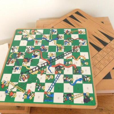 Multi-Game Board Wood Box and Pieces includes Chess, Backgammon, Chinese Checkers, Cribbage, Other