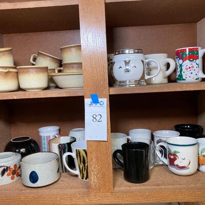 Lot 82: Mikasa Stylecraft mugs and more