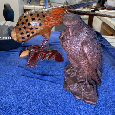 Lot 75:  Carousel horse and home decor items
