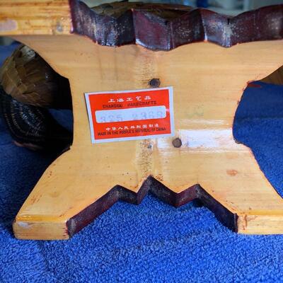 Lot 75:  Carousel horse and home decor items