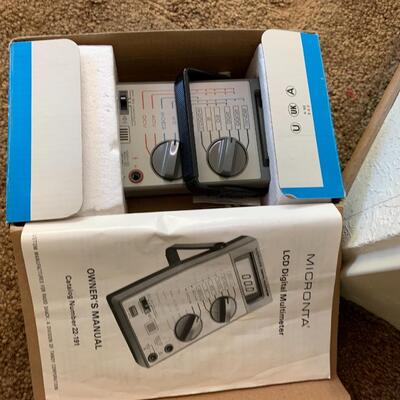 Lot 117:  Audio components