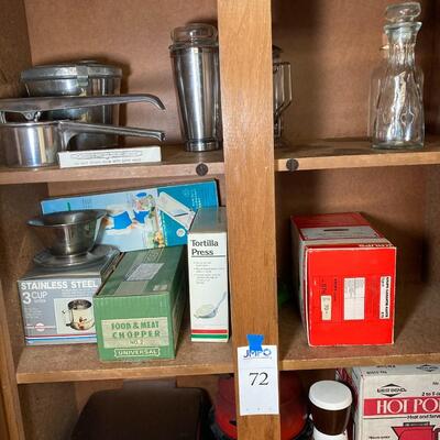 Lot 72: Small appliances and housewares #2
