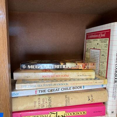 Lot 71: Cookbooks