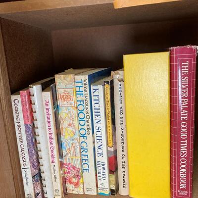 Lot 71: Cookbooks