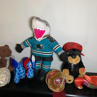 Lot 60:  Stuffed sports characters and toys