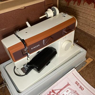 Lot 46:Singer Multi- stitch  Sewing machine and notions and storage box.