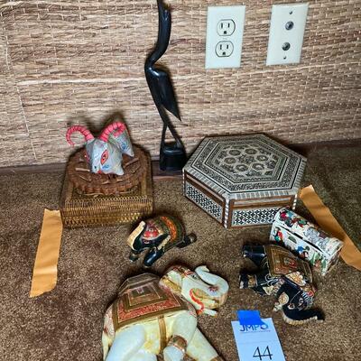 Lot 44:  Decorative pieces #3
