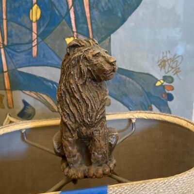 Lot 31:  Table Lamp - lion theme