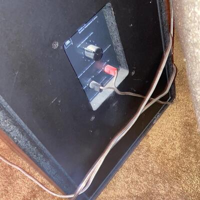 Lot 33:  JBL Speakers