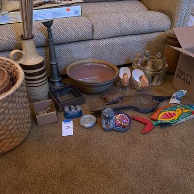 Lot 28:  Home Decor #3