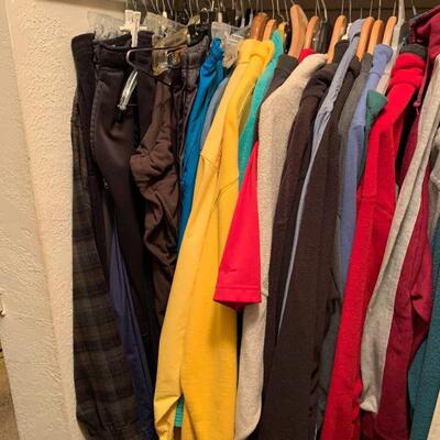Lot 100:  Men's Casual Clothing - Tall