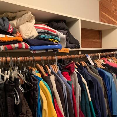 Lot 100:  Men's Casual Clothing - Tall