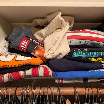 Lot 100:  Men's Casual Clothing - Tall