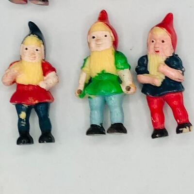 Vintage Snow White and the Seven Dwarfs Toys 