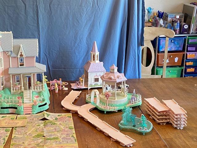 Precious places dollhouse hotsell