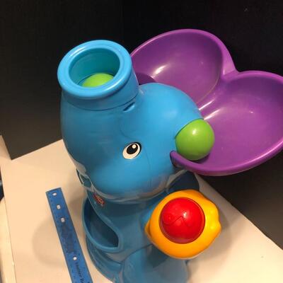 Vintage PlaySkool Elephant Ball Popper