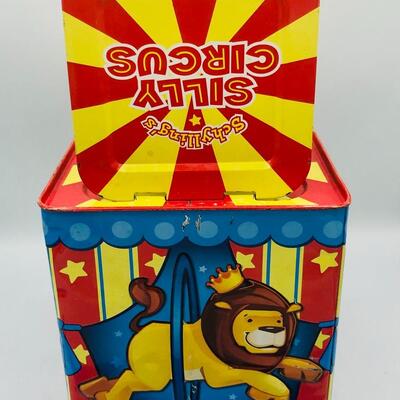 Schyllingâ€™s Silly Circus Toy Metal Jack-In-The-Box