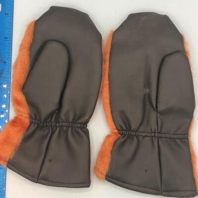 Vintage Leather Childrenâ€™s Gloves