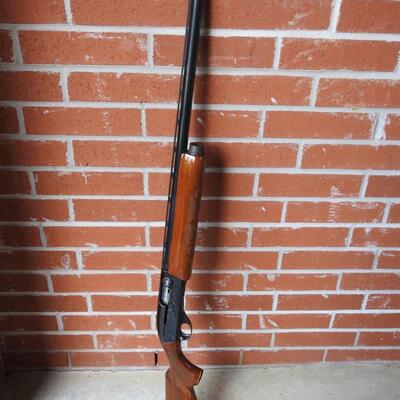 Remington 1100 12 gauge shotgun