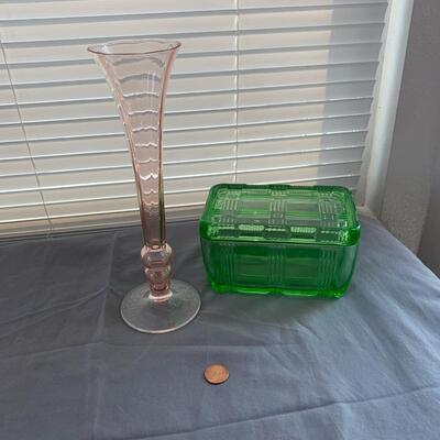 #59 Pink Vase & Green Glass Dish