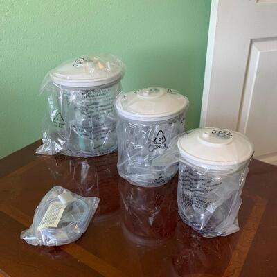#109 Seal Tight Storage Jars
