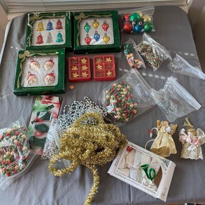 #115 Christmas Ornaments, Snowflakes, Beads & More