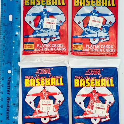 Set of 4 Unopened Baseball Cards
