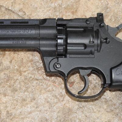 Crossman 357 pellet pistol