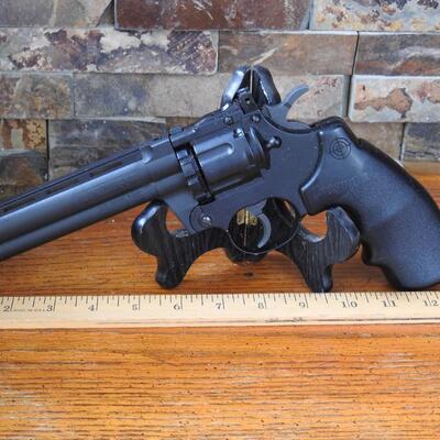 Crossman 357 pellet pistol
