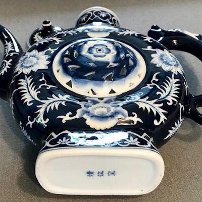 Asian Tea Pot