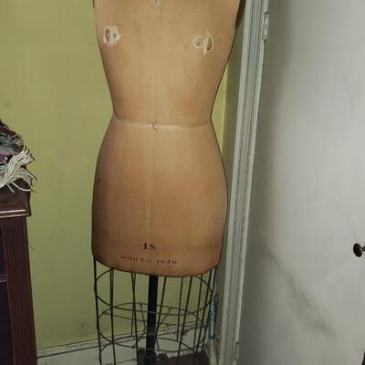 Vintage Mannequin Dress Form Dummy sewing