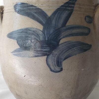 Antique pot stoneware slip glaze design