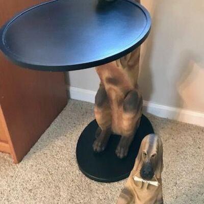 Bar Decor: Dog With Tray And Dog Wine Holder