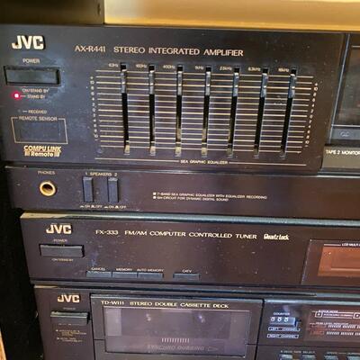 JVC Stereo System w/ Speakers 