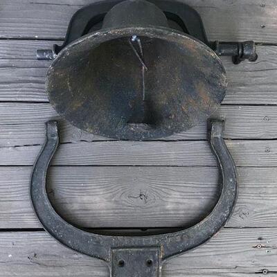Antique Cast Iron Dinner Bell Crystal Metal Company 1886