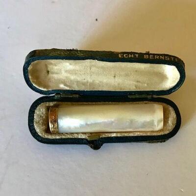 Antique Echt Bernstein Cigarette Holder Mother Of Pearl 14K Gold With Leather Case