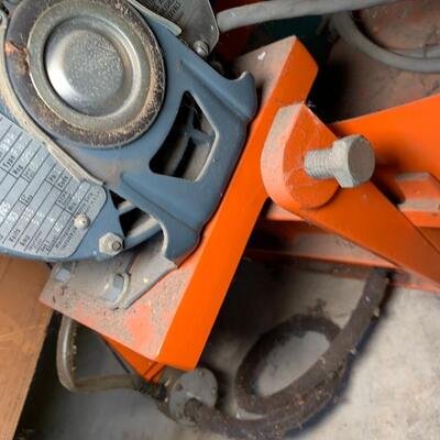 Lot 152: Tile saw