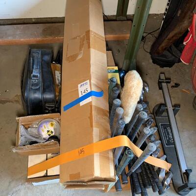 Lot 145: Golf club parts and samples