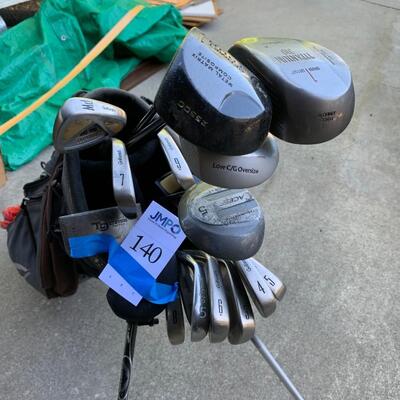 Lot 140: Golf set #2