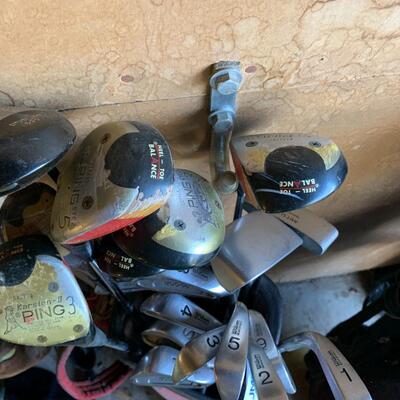 Lot 141: Golf set #3