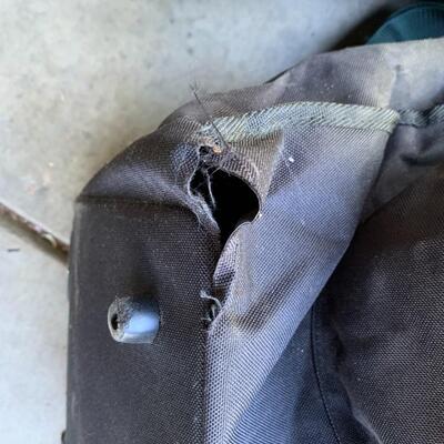Lot 138:  Golf accessories