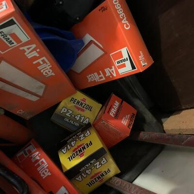 Lot 127:  Automotive accessories and supplies