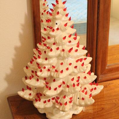 Lot 58 XL Vintage Lighted White Ceramic Christmas Tree