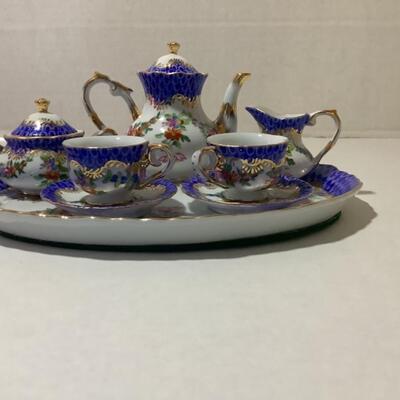 D524 Porcelain 6pc Doll Tea Set 